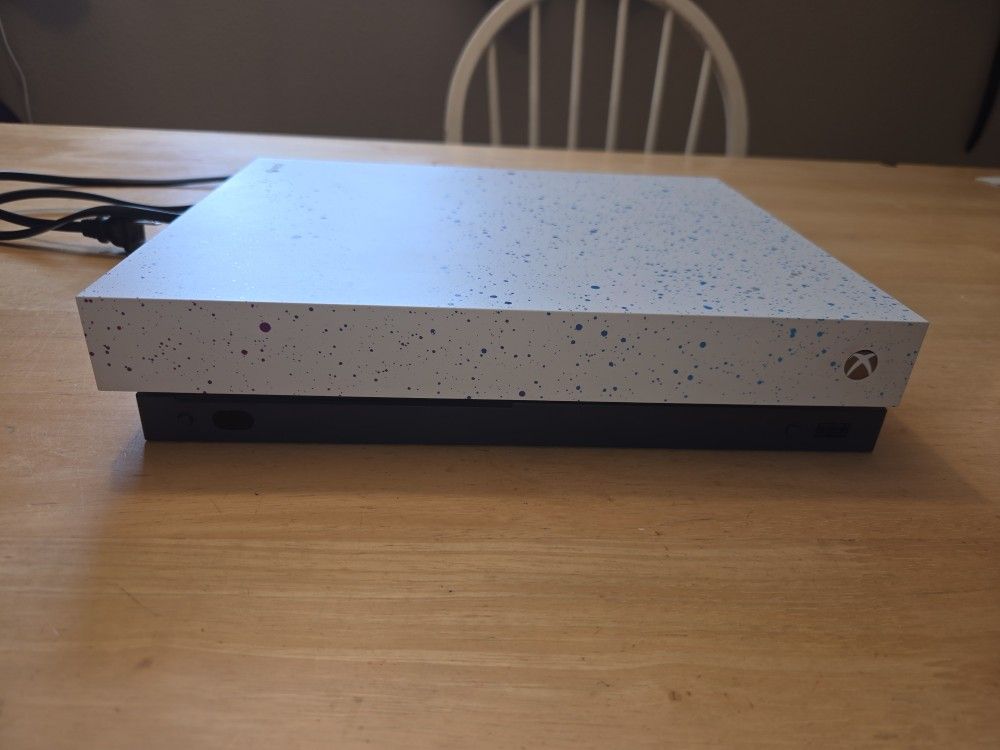 Xbox One X "Hyperspace"