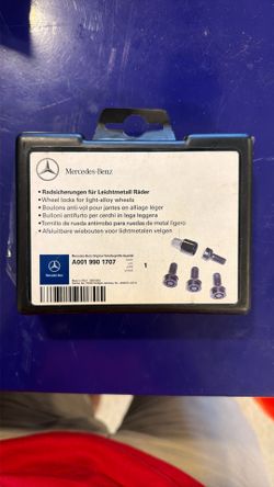 Mercedes Benz Wheel Locks 