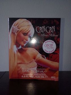 CanCam Paris Hilton Perfume Set.