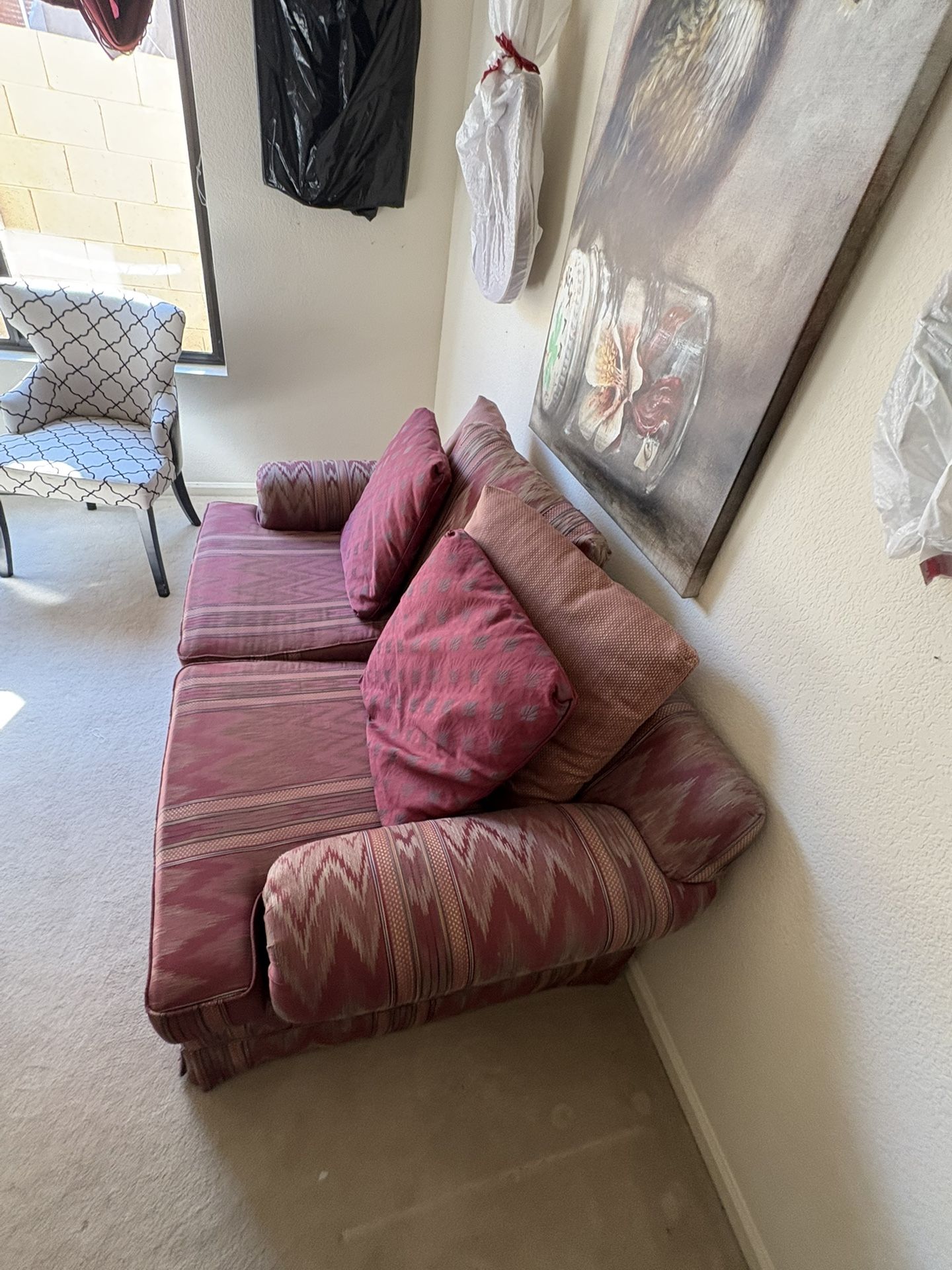 Loveseat, Sofa