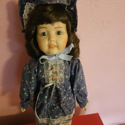 4 VINTAGE ANTIQUE PORCELAIN DOLLS *MAKE OFFER*