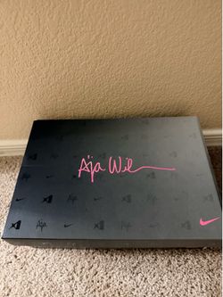 Asia Williams Nike women’s
