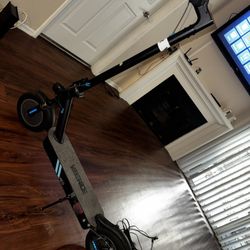 VibeRide Neo Eletric Scooter