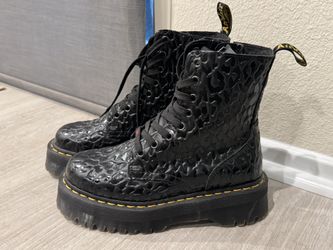 Doc Martens Boots