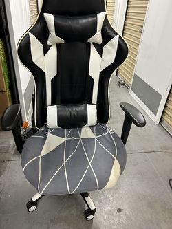 3 Free chairs