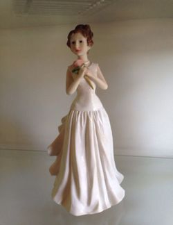 12-inch Victorian lady figurine