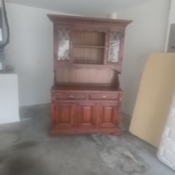 China Cabinet Great Shape Make Resonable Offer