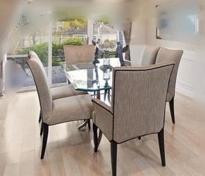 Glass dining table set (6 chairs)