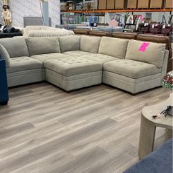 Thomasville Tisdale Modular Sectional 6 Pc With Storage Ottoman
