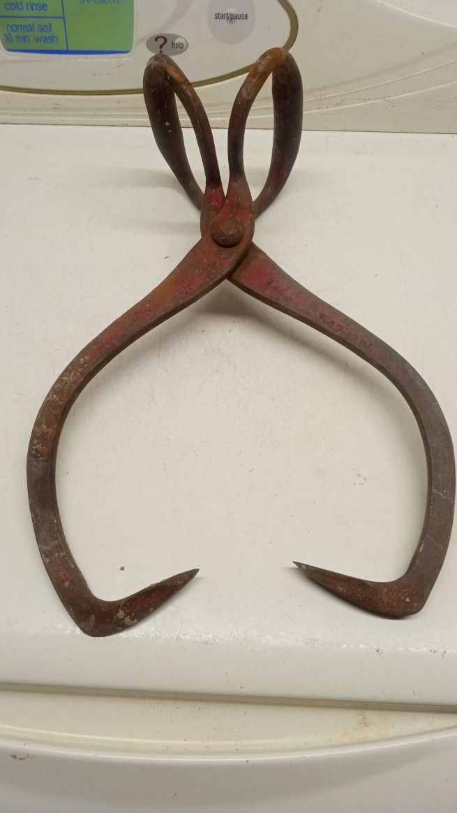 Vintage Ice Block Pick Up Tool 