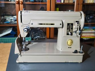 Singer 301 Sewing Machine