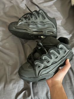Osiris's all black size 7.5-8.5