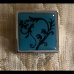 SNAP SHUT METAL ENAMEL PILL BOX