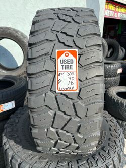 305-70-18LT Cooper Discover STT Full Used Tire Set $300 Free Mounting and Balancing