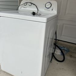 Lavadora.     Washer 