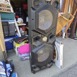 Party Speaker