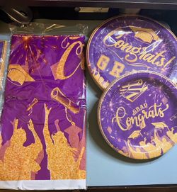 Graduation utensil set