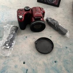 Kodak Pixpro Az405 (Digital Camera)