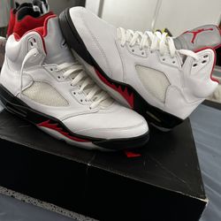 Jordan 5 White Fire Red