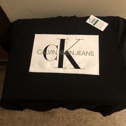 Calvin Klein sweater size large