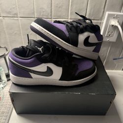 Air Jordan 1 Low “Court Purple”