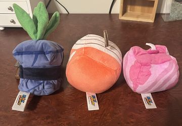 Blox Fruits plushies