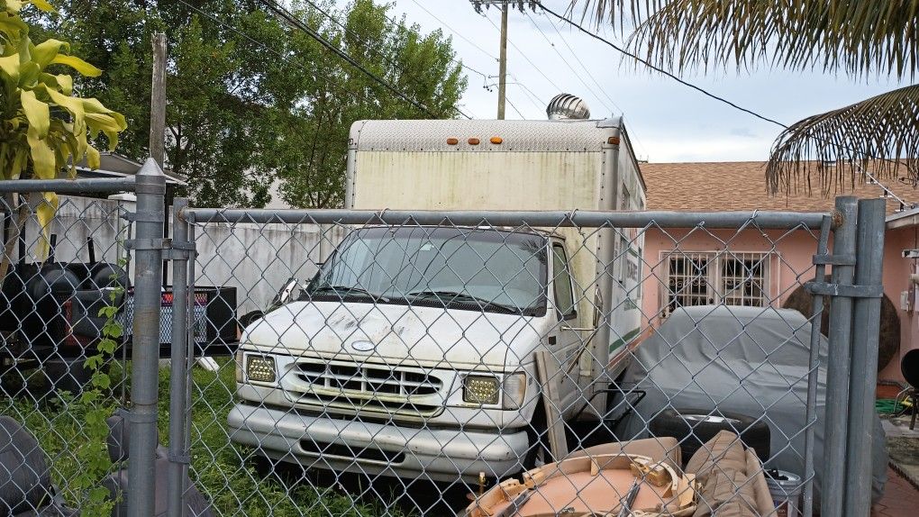 Food Truck For Sale $14,000
