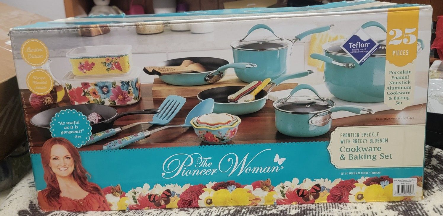 Poineer Woman 25pc Cookware Set