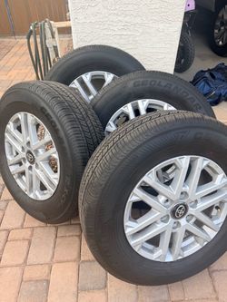 New 2026 Toyota tundra sr5 wheels and tires.