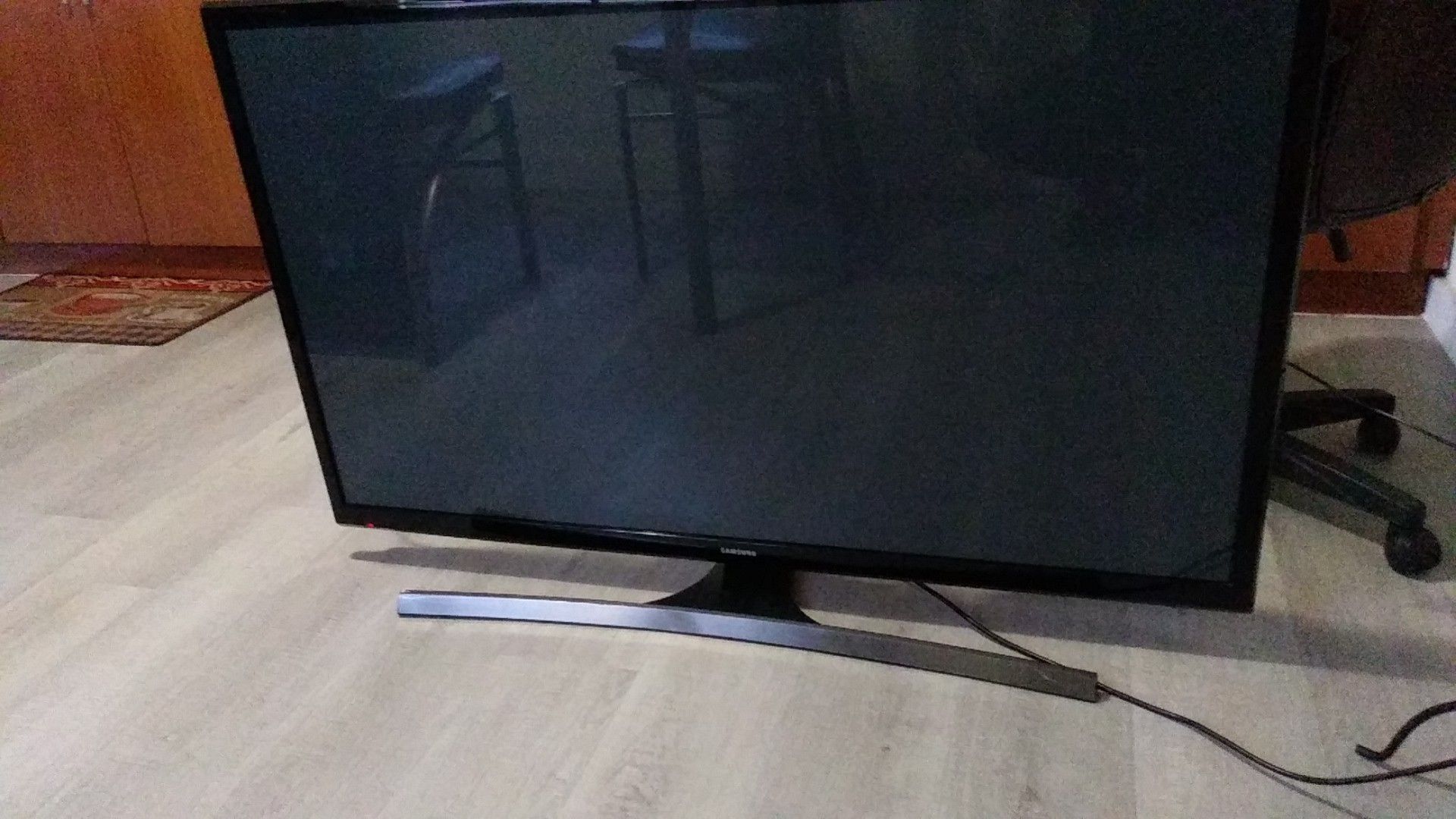 Samsumg tv 55 inched lde