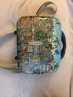 brand new hard shell cosmetic case