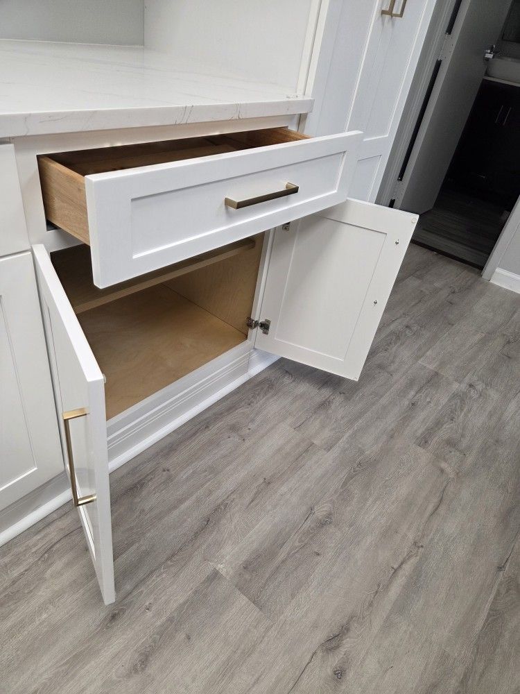 Wholesale Cabinets