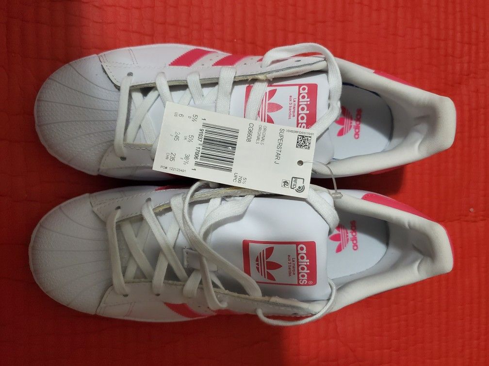 Adidas Super Star Pink Stripes Size 6 (No Box) SERIOUS INQUIRIES ONLY!