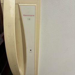 Sears 14 cu ft upright freezer