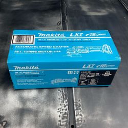 Makita Angle Grinder 