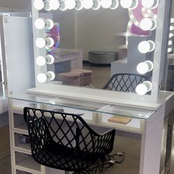 Brand New Elegant Impressions Vanity