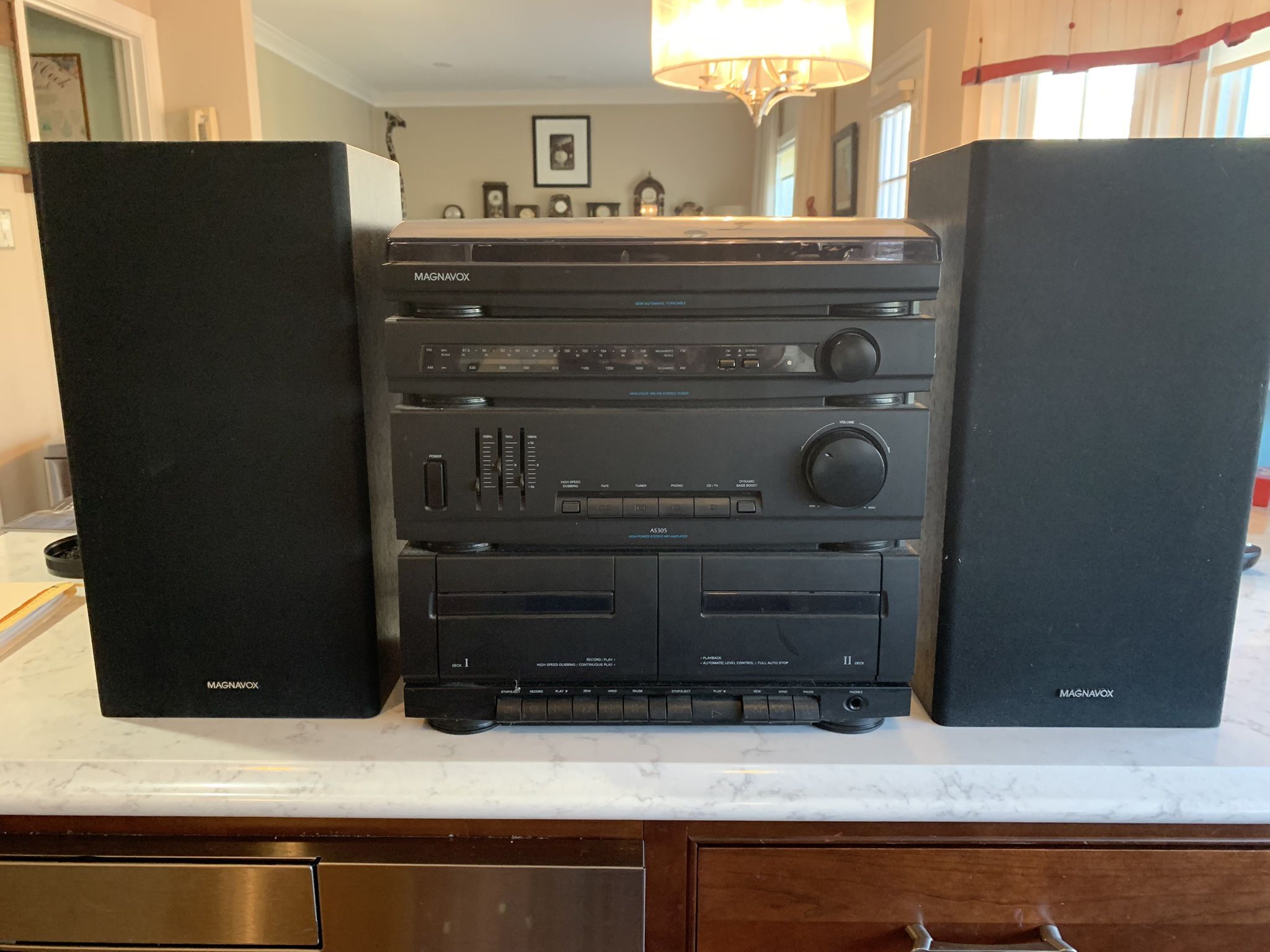 Magnavox Stereo