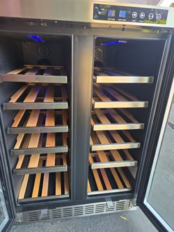 WINE COOLER -EDGE STAR 36 BOTTLE BUILDING
