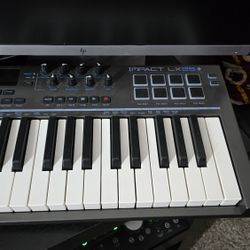 Midi Keyboard
