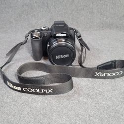 Nikon Coolpix P90 Digital Camera