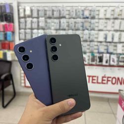 Samsung Galaxy S24 128GB UNLOCKED 