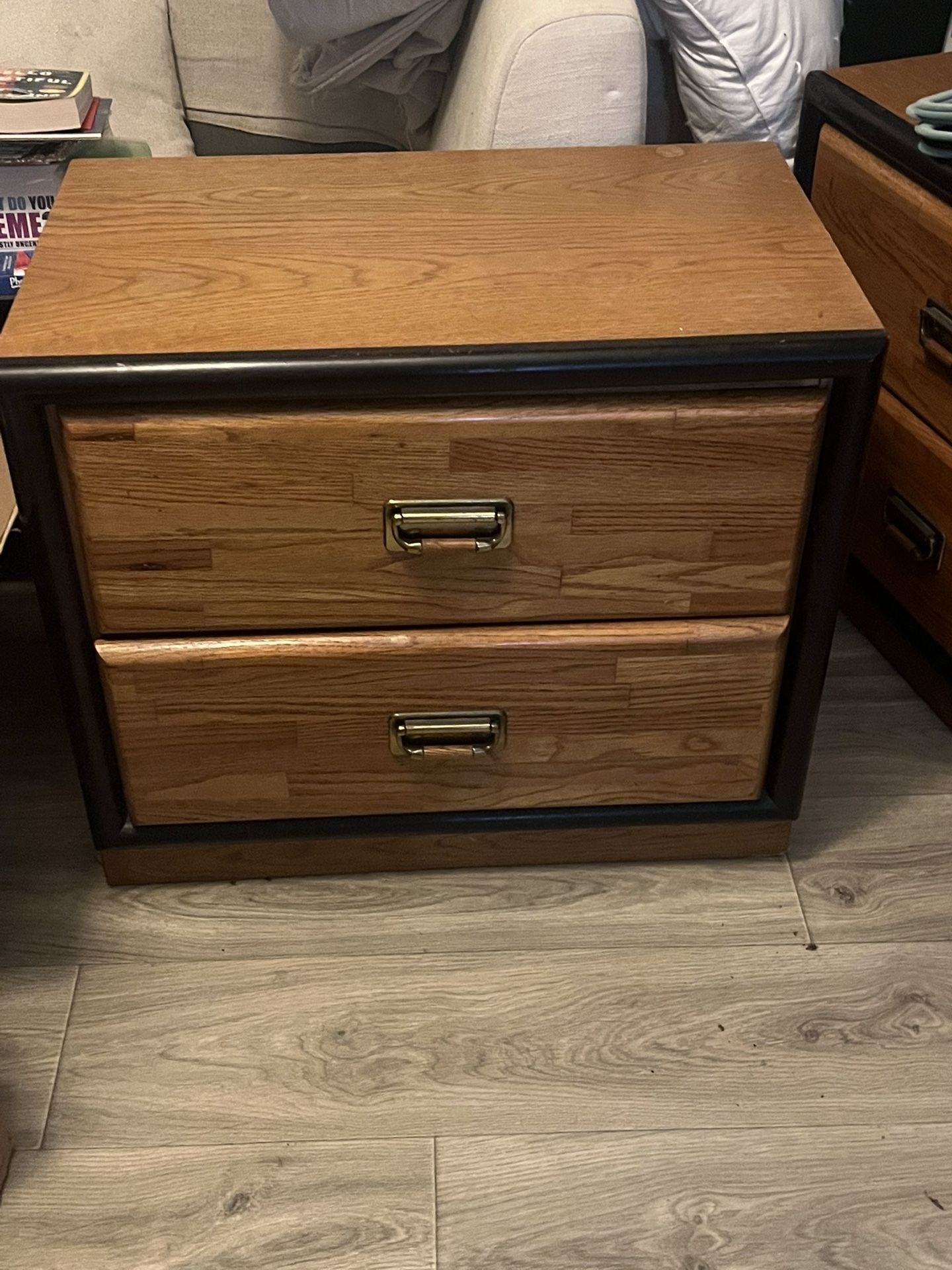 Broyhill Nightstands Matching Set
