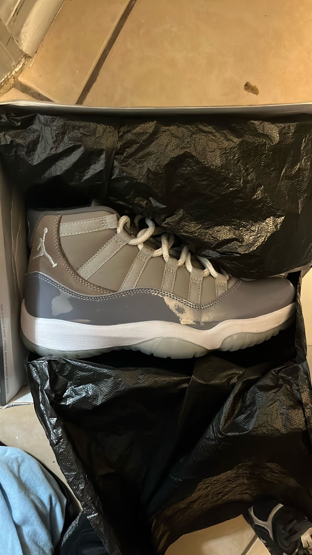 Jordan 11 Cool greys Size 7