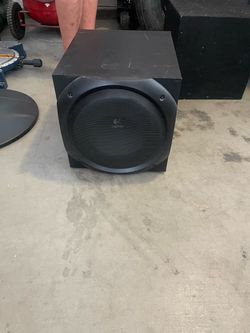 Logitech  sub speaker