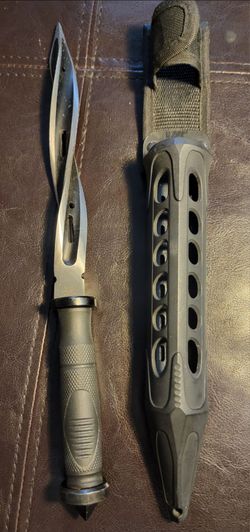 American Cutlery  M48 CYCLONE