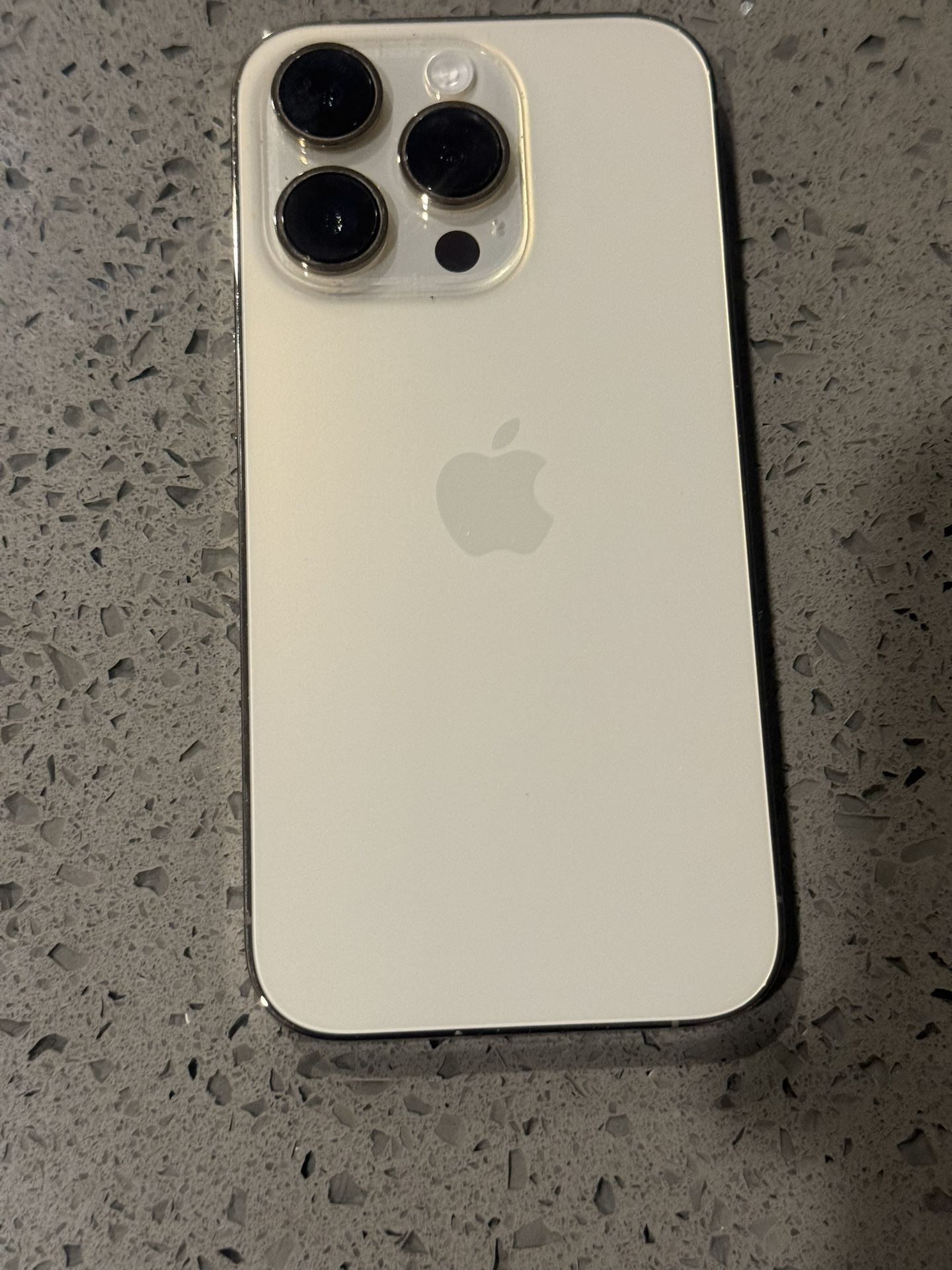 iPhone 14 Pro