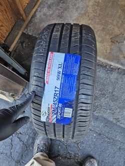 Tire 245/45ZR17