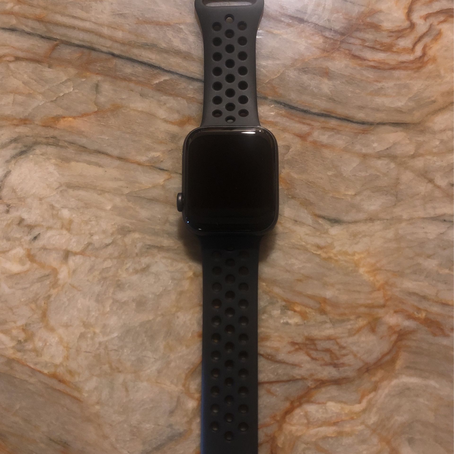 Apple Watch Nike s5 44mm