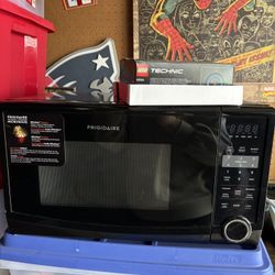 Frigidaire Microwave