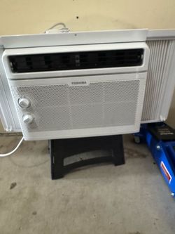 TOSHIBA AC UNIT FOR SALE